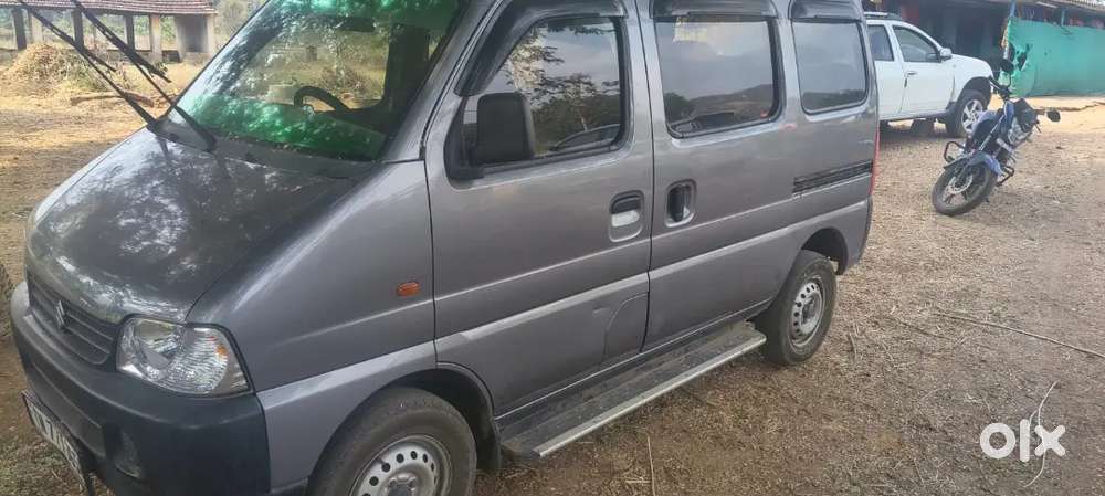 Maruti Suzuki Eeco 2023 Petrol 35000 Km Driven