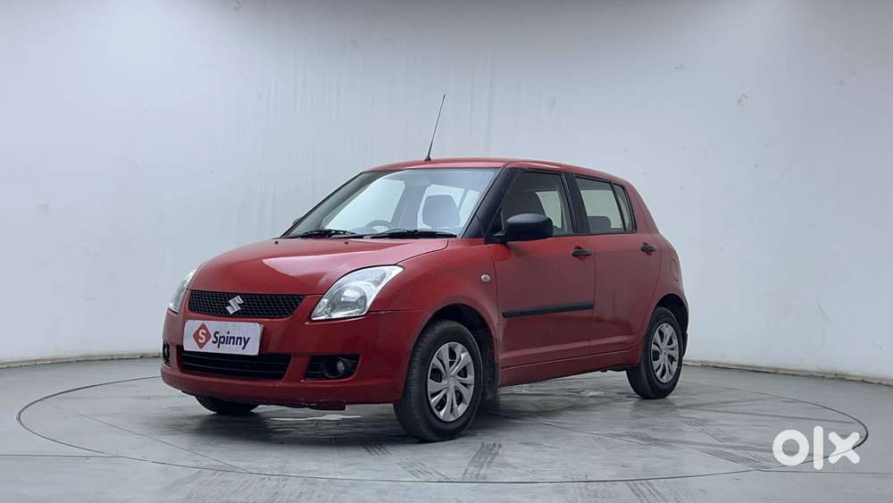 Maruti Suzuki Swift Vxi Bsiv, 2011, Petrol