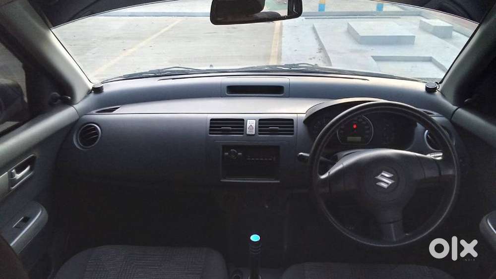 Maruti Suzuki Swift 1.3 Vxi, 2007, Petrol