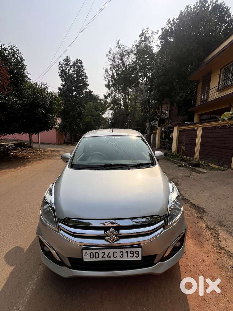 Maruti Suzuki Ertiga Zxi Shvs, 2017, Petrol