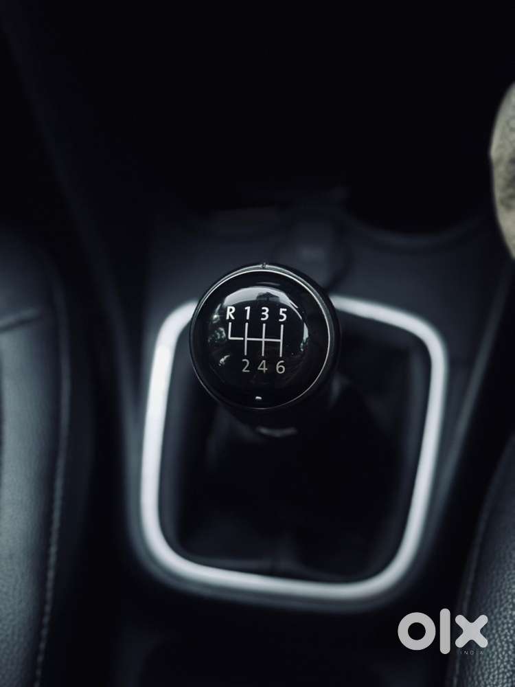 Volkswagen Polo Petrol Manual 2021