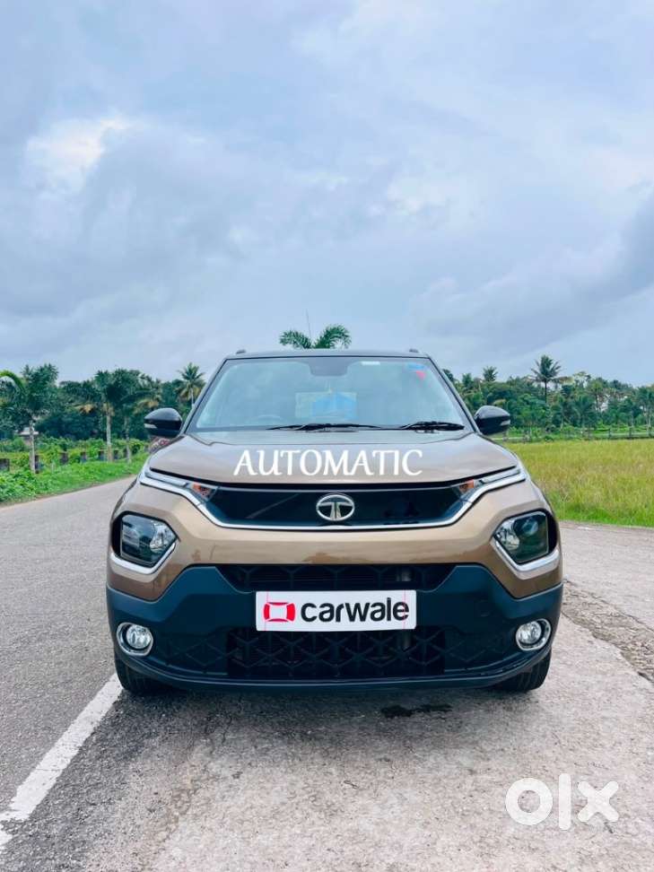 Tata Punch Creative Dual Tone Amt Sunroof, 2023, Petrol