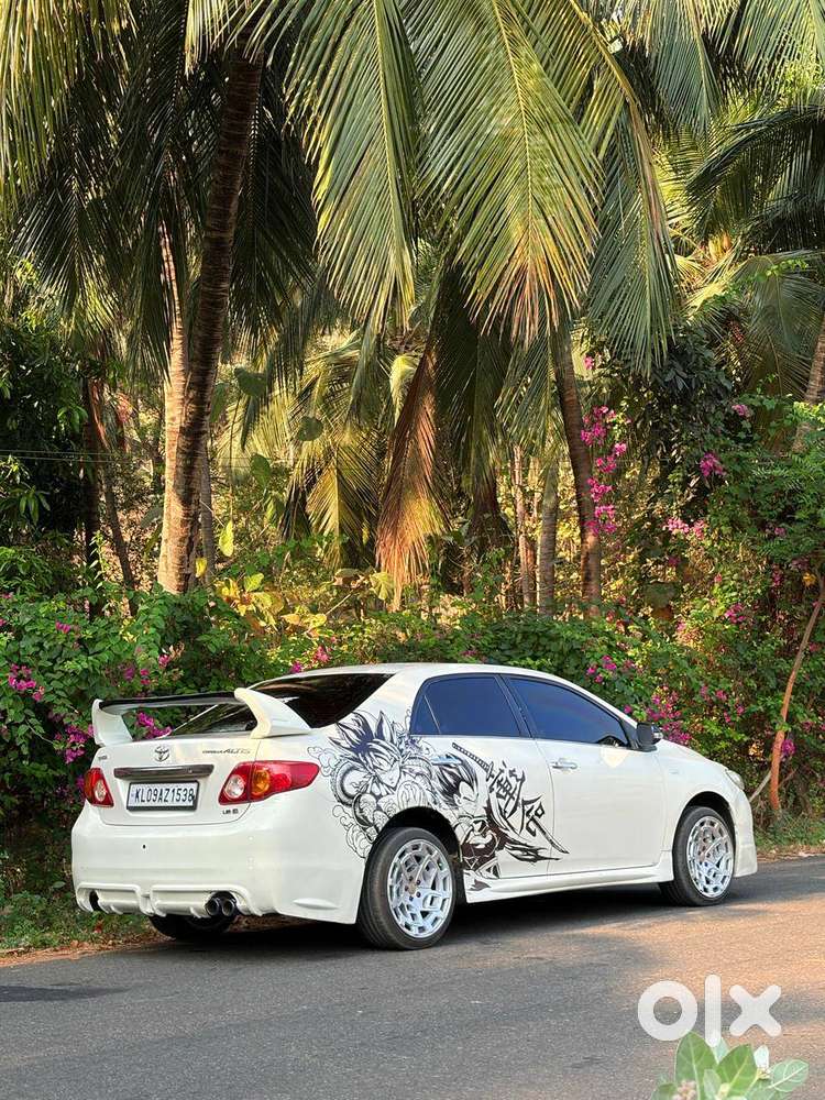 Toyota Corolla Altis 2010 Petrol Well Maintained