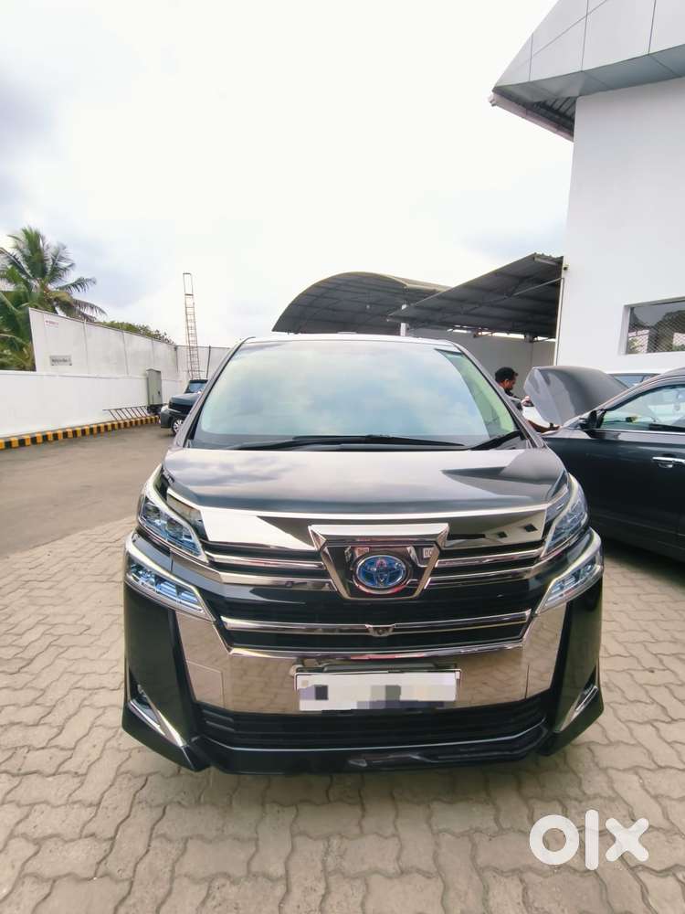 Toyota Vellfire, 2023, Diesel