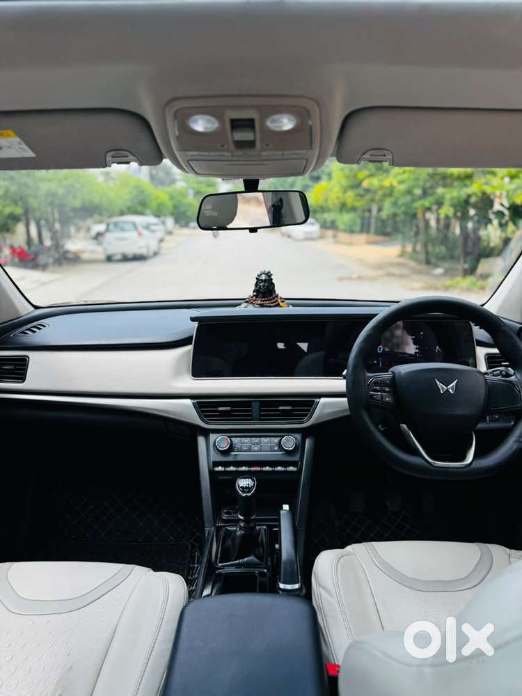 Mahindra Xuv700 2.2 Ax 5 Diesel Mt Str, 2022, Diesel
