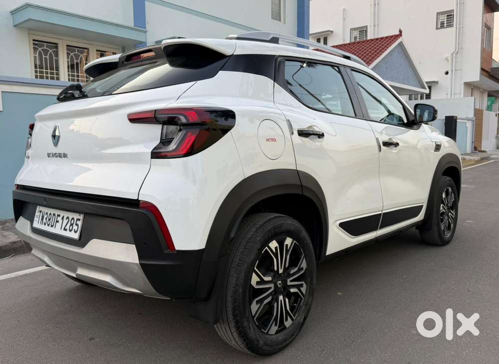 Renault Kiger, 2023, Petrol