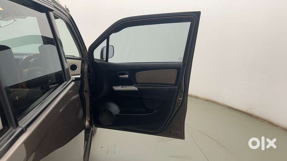 Maruti Suzuki Wagon R Lxi 1.0, 2016, Petrol