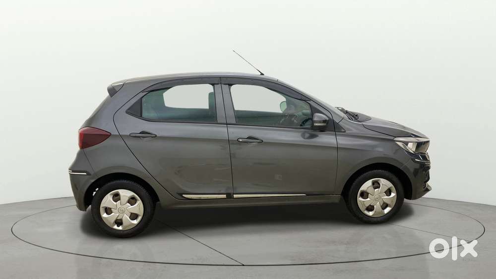 Tata Tiago 1.2 Revotron Xt, 2020, Petrol