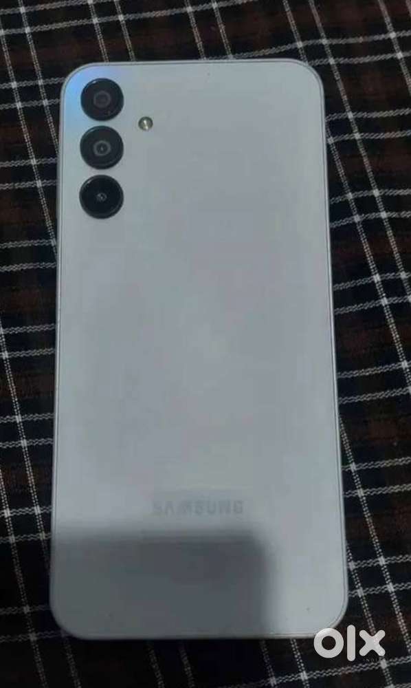 Samsung a15 8/128 5g super amoled display best camera mint condition