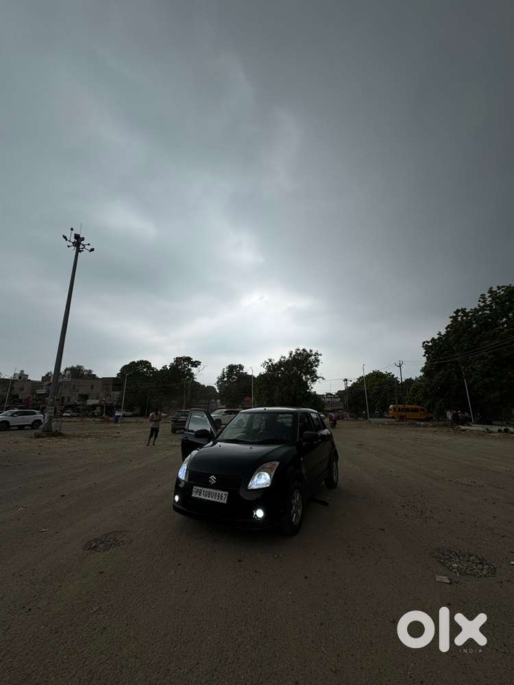 Maruti Suzuki Swift 2006 Petrol Well Maintained