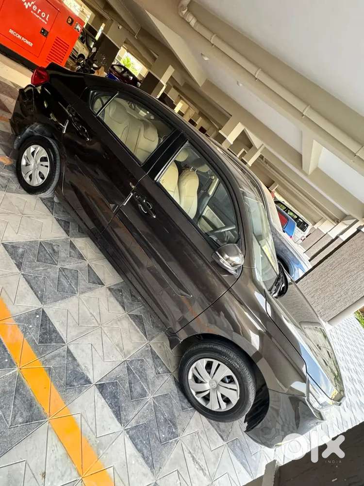 Honda Amaze 2019 Petrol Well Maintained