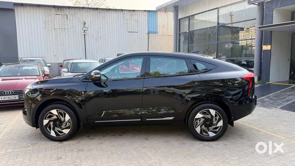 Mahindra Xev 9e Pack Two, 2025, Electric