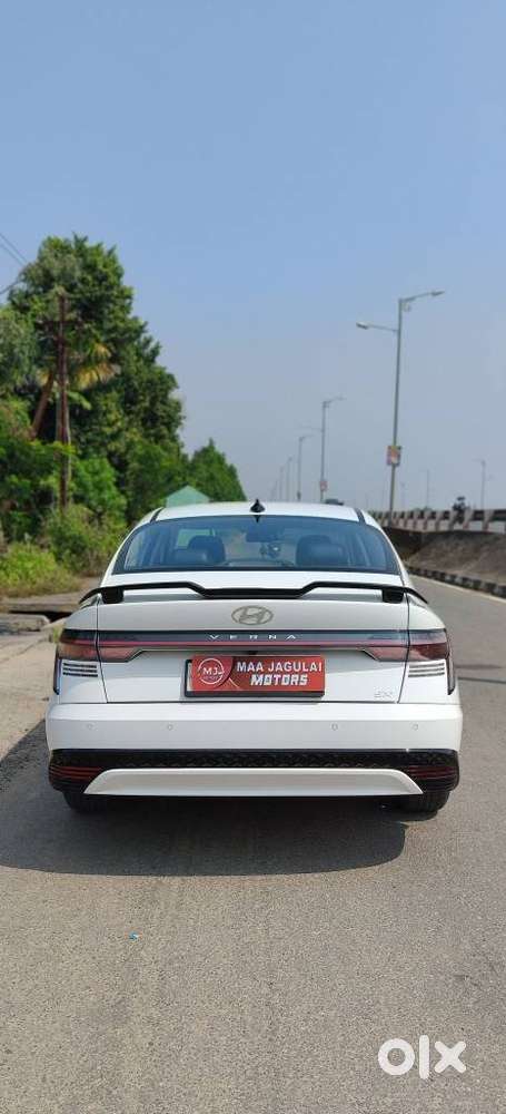 Hyundai Verna 1.5 Sx Petrol Mt, 2025, Petrol