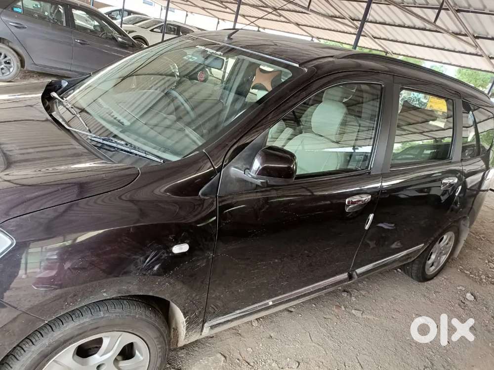 Renault Lodgy 2015 Diesel 120000 Km Driven