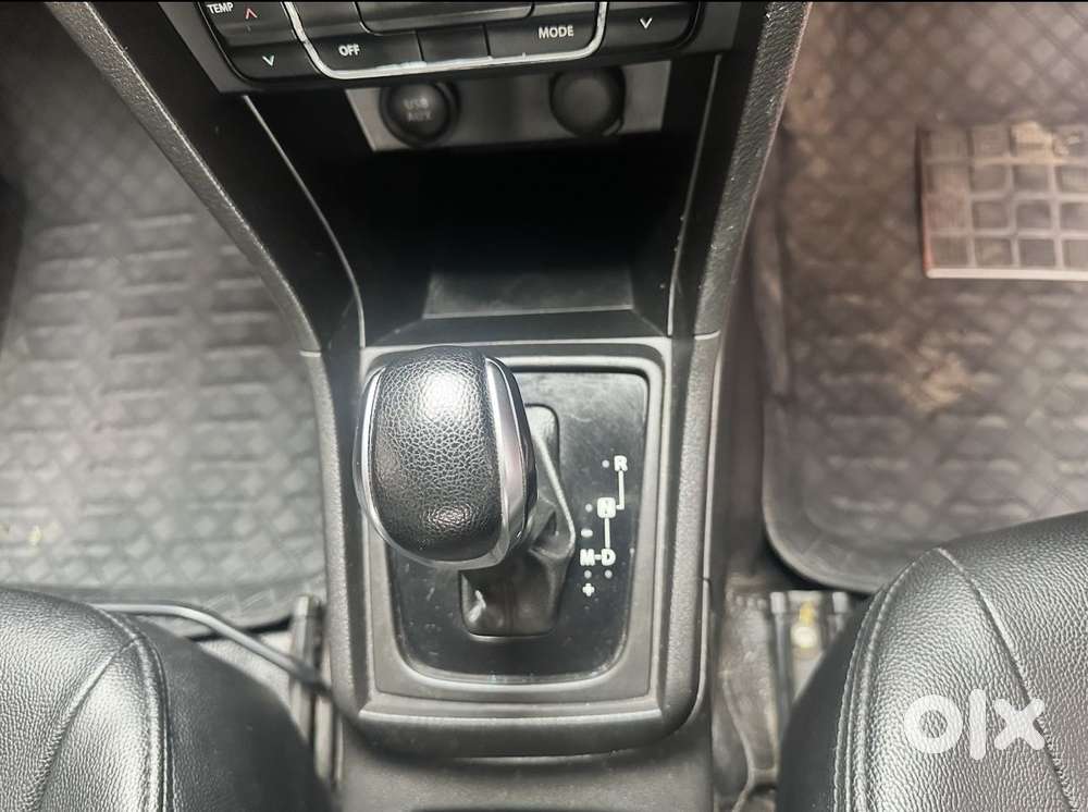 Maruti Suzuki Vitara Brezza Zdi+ Dual Tone Amt, 2019, Diesel