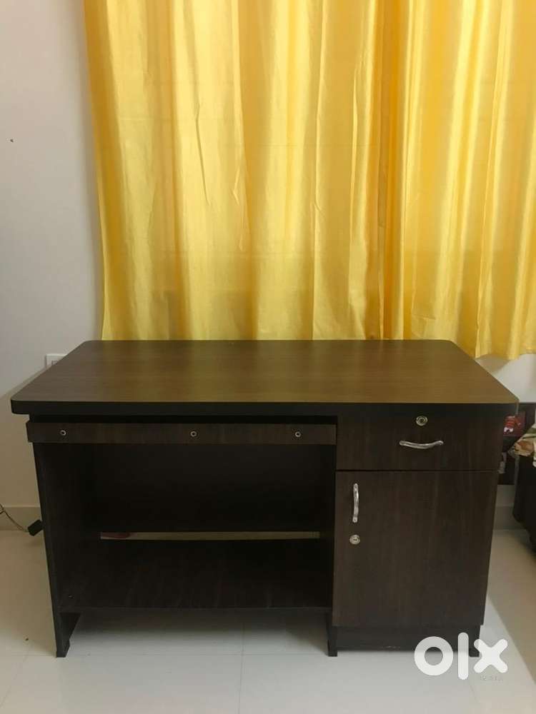 Study Table Or Office Table in India, Free classifieds in India | OLX
