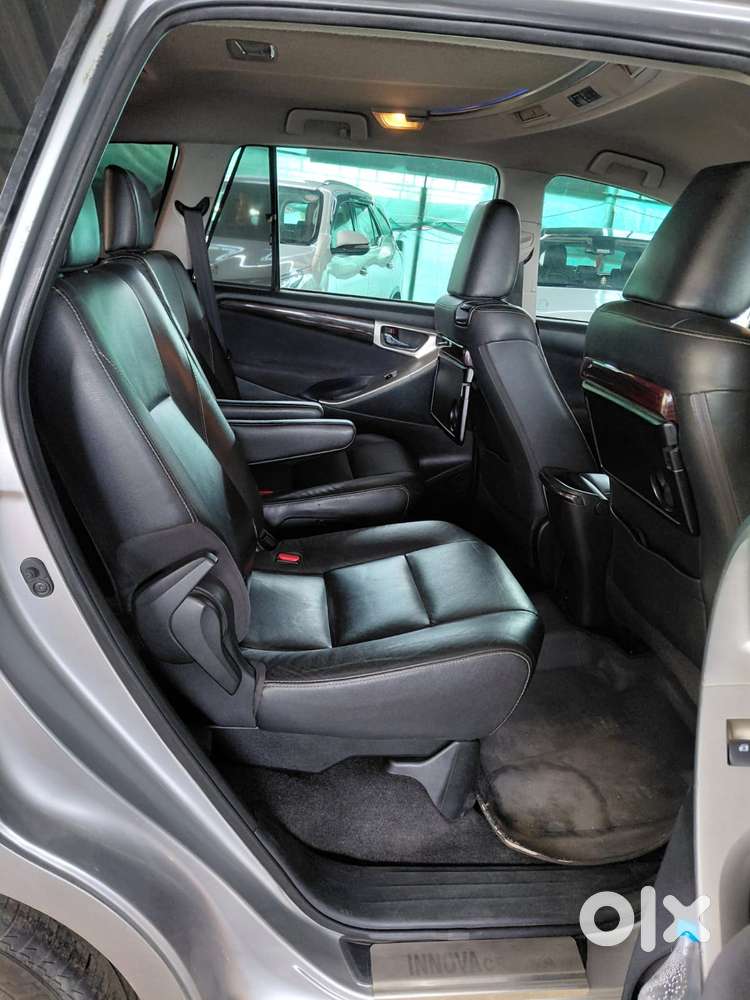 Toyota Innova Crysta 2.4 Zx Mt, 2018, Diesel