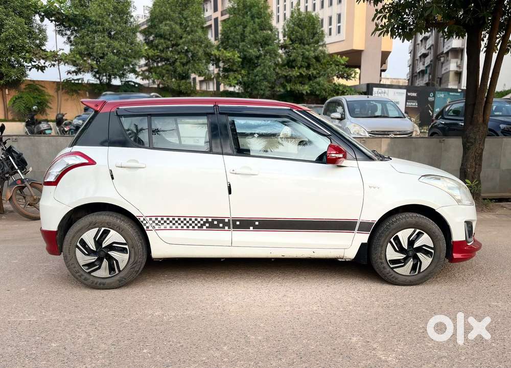 Maruti Suzuki Swift Vxi Glory Limited Edition, 2016, Petrol