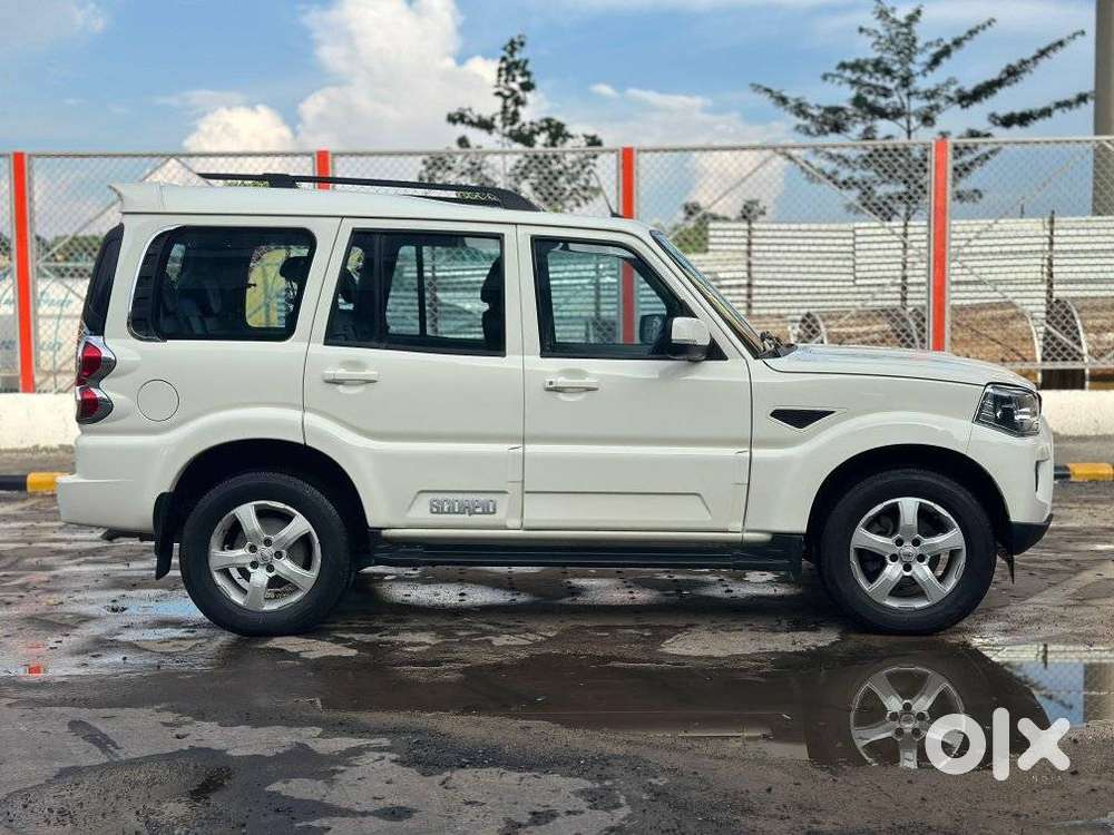 Mahindra Scorpio [2020-2022] 2.2 S11 2wd, 2022, Diesel