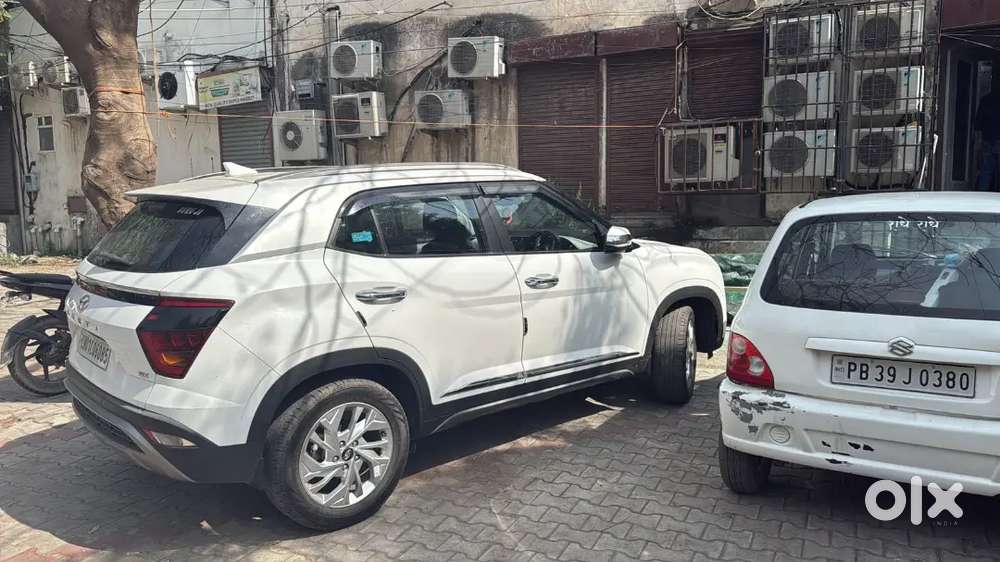 Hyundai Creta Ev 2023 Petrol Well Maintained