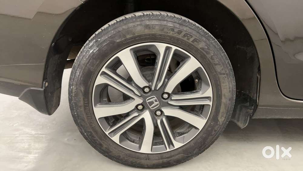 Honda Amaze Vx 1.2 Petrol Cvt, 2022, Petrol