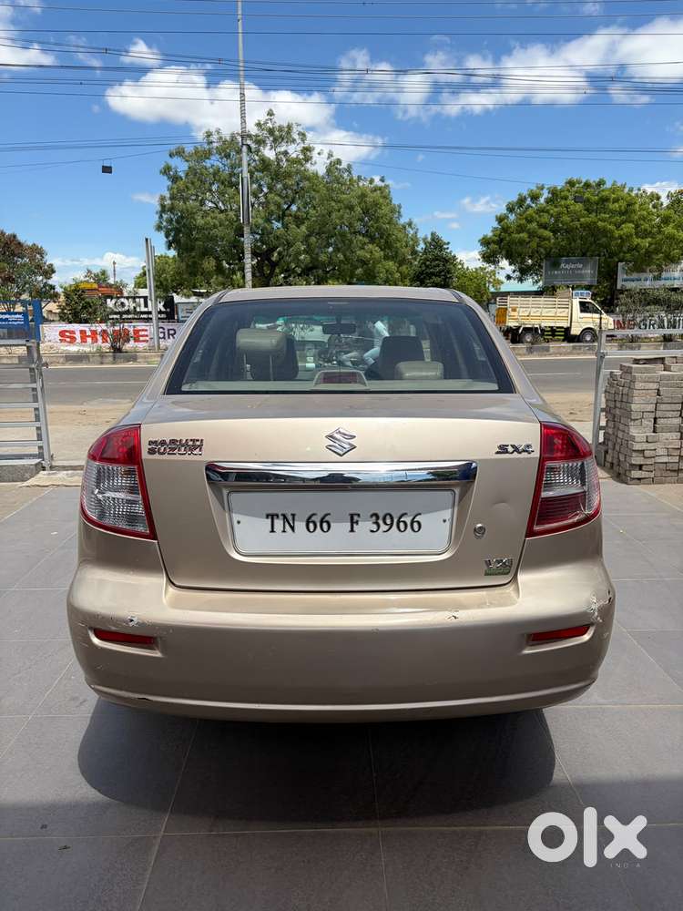 Maruti Suzuki Sx4 Vxi Bsiv, 2012, Petrol