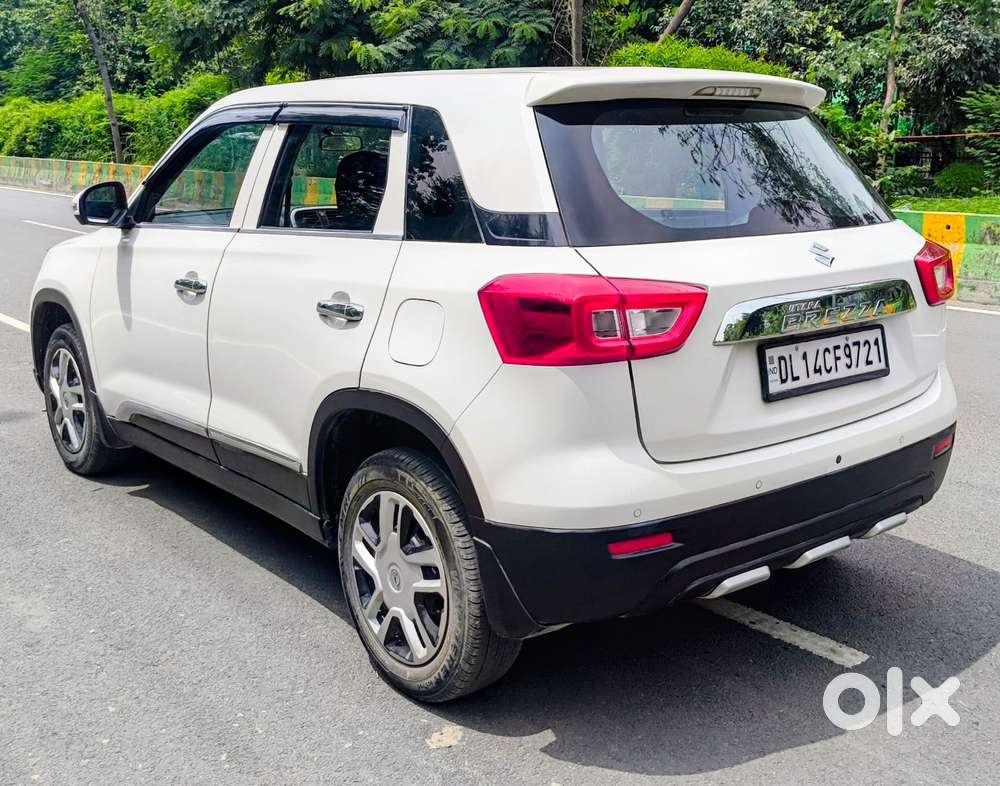 Maruti Suzuki Brezza 1.5 Lxi Smart Hybrid, 2022, Petrol