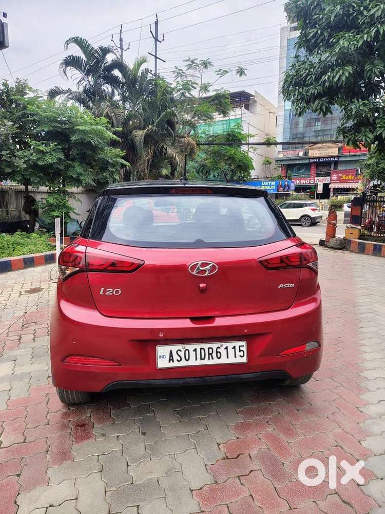 Hyundai I20 2018 Petrol 90000 Km Driven