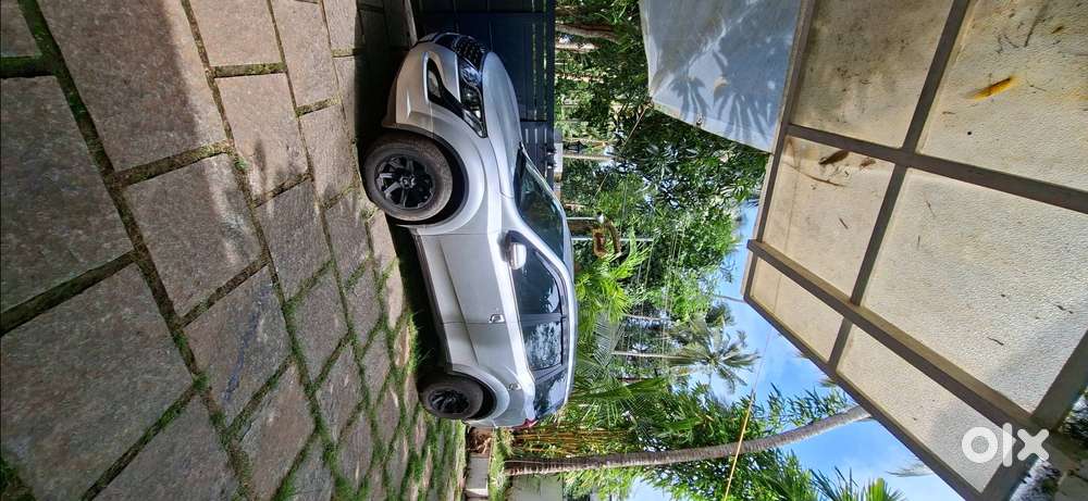 Mahindra Xuv500 Diesel 2016