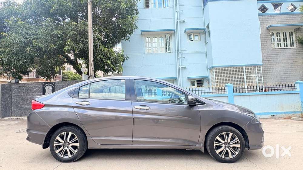 Honda City 1.5 V 5th Gen I-vtec Mt, 2018, Petrol
