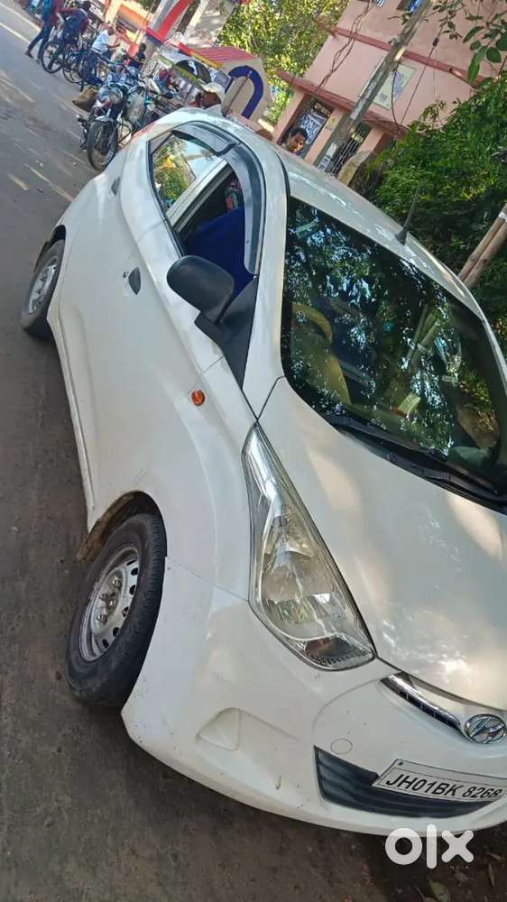 Hyundai Eon 2015 Petrol 200000 Km Driven