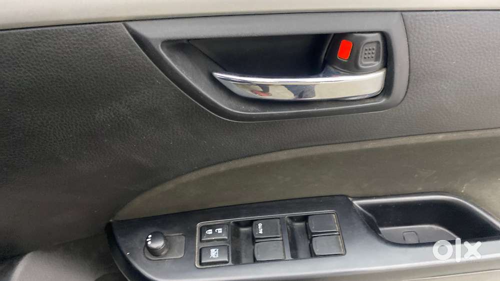 Maruti Suzuki Swift 2011-2014 Vxi, 2013, Petrol