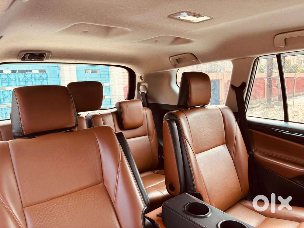 Toyota Innova Crysta 2.4 Vx Mt, 2022, Diesel