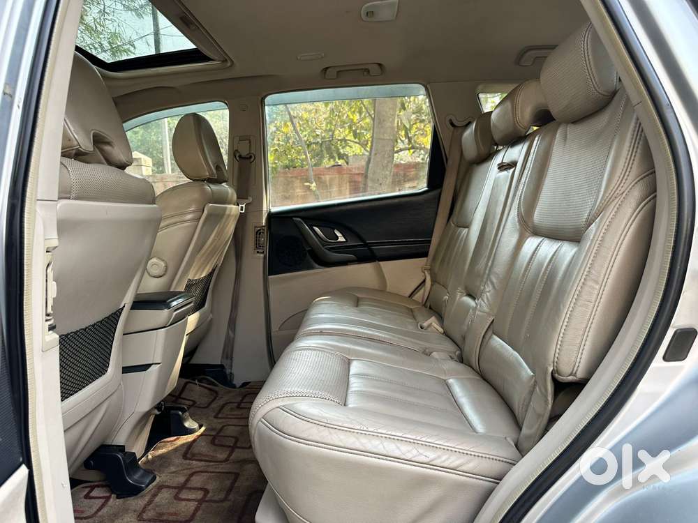 Mahindra Xuv500 2.2 W10, 2015, Diesel