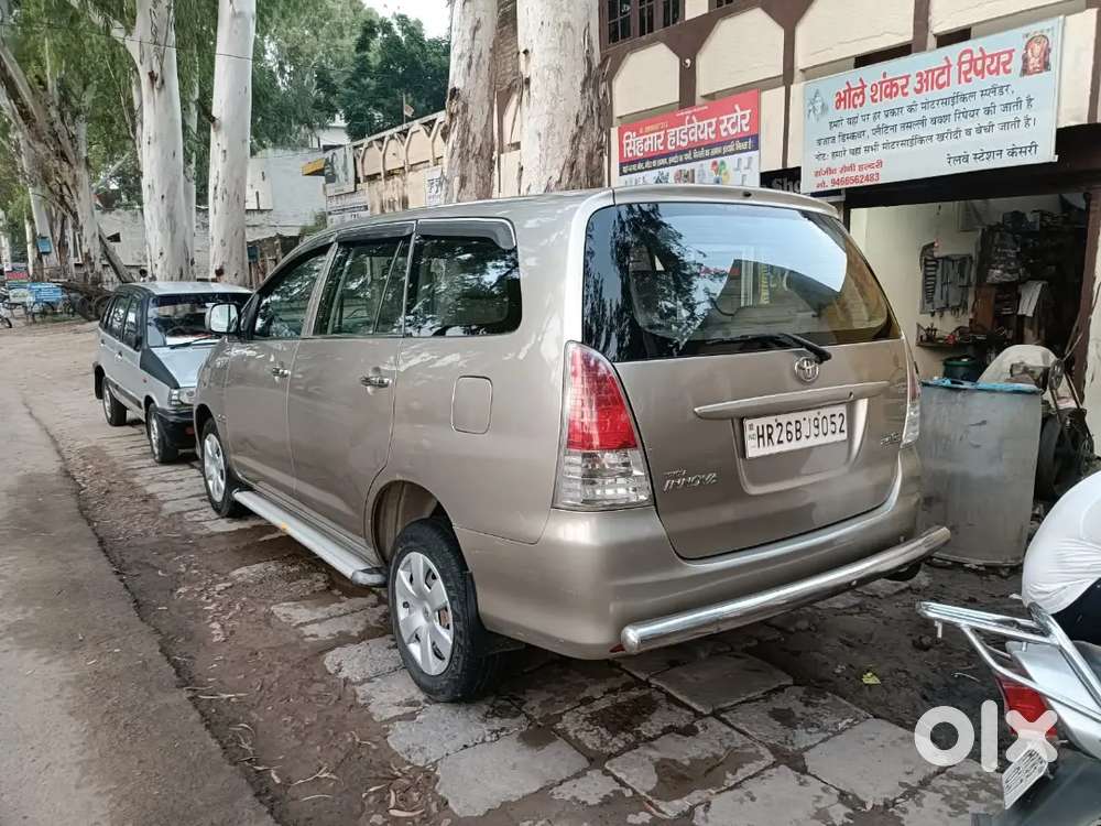 Toyota Innova 2011 Diesel 190000 Km Driven
