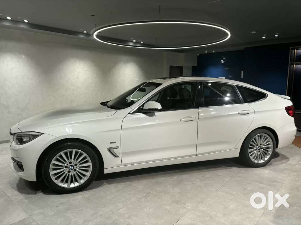 Bmw 3 Series Gt 320d Luxury Line, 2016, Diesel