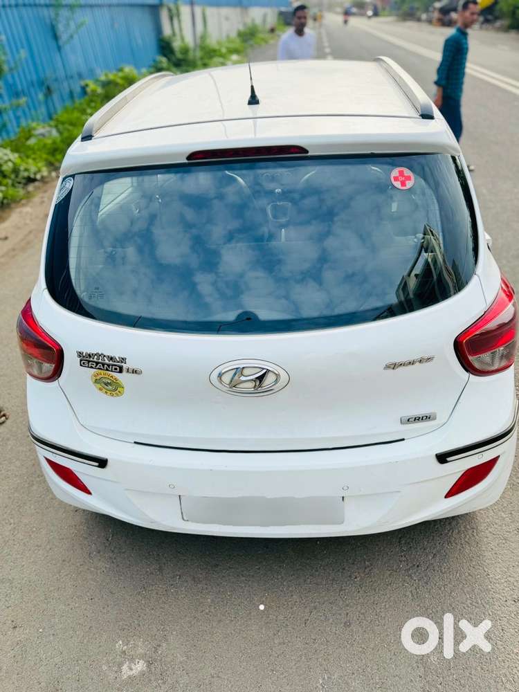 2016 Hyundai Grand I10 Sportz 1.1 Diesel  83k Km  25+ Km/l Mileage
