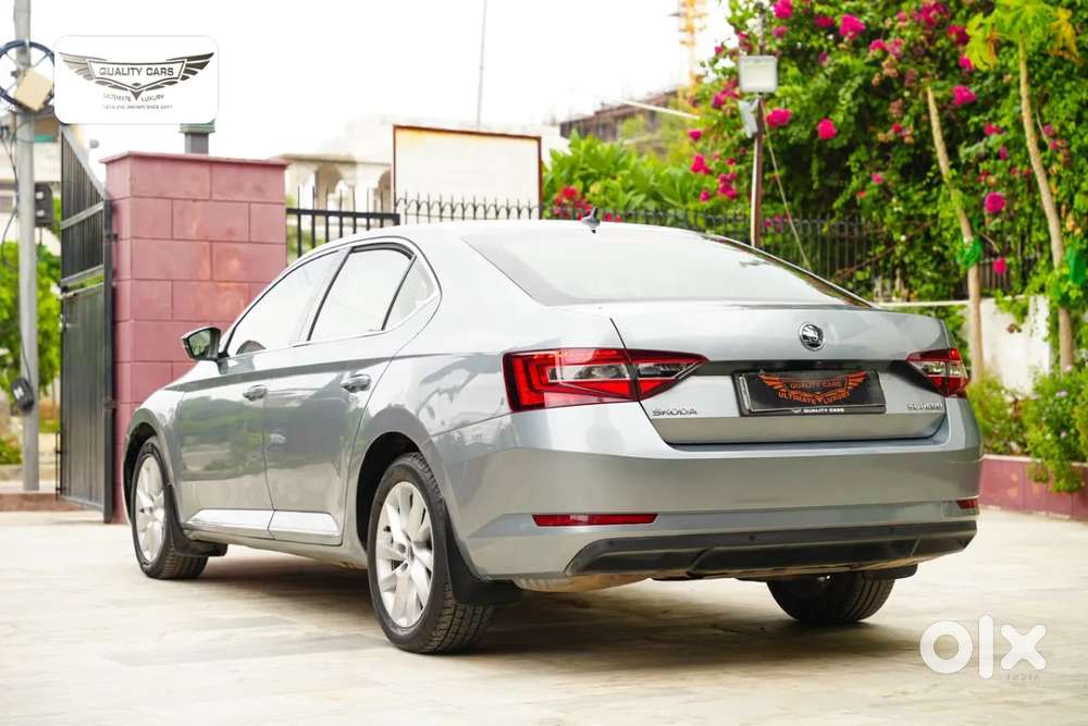 Skoda Superb 2.0 L&k Tsi At, 2018, Petrol