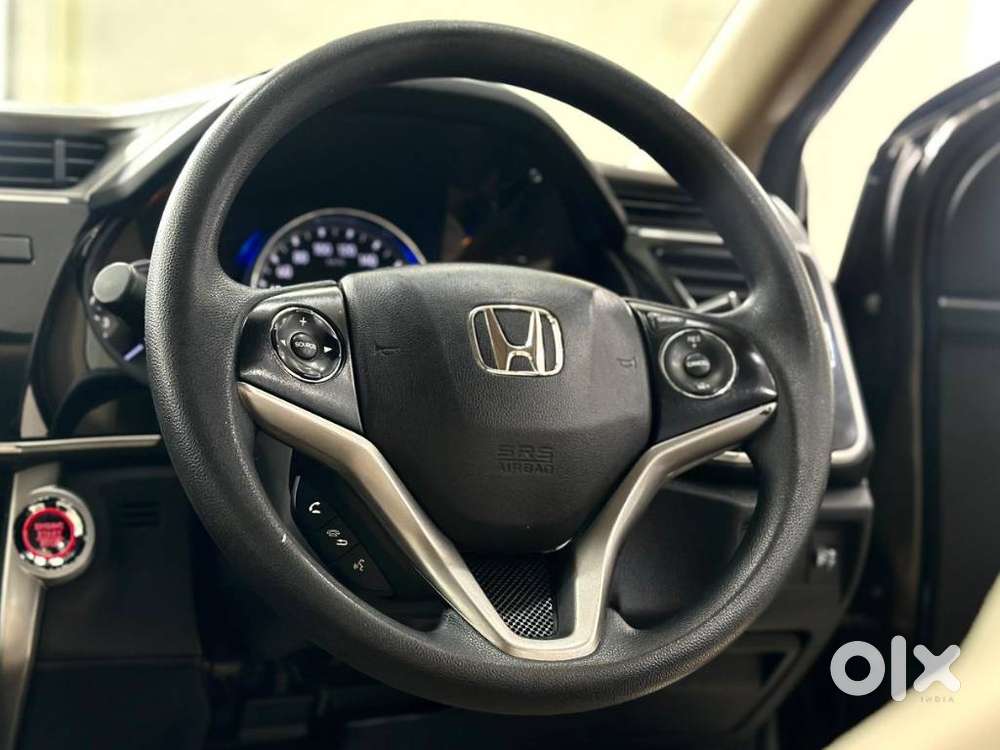 Honda City I-vtec V, 2022, Petrol