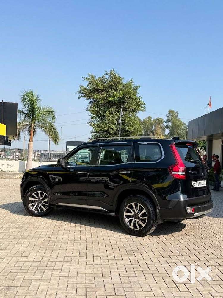 Mahindra Scorpio N Z8 Diesel At 2wd 7 Str, 2023, Diesel