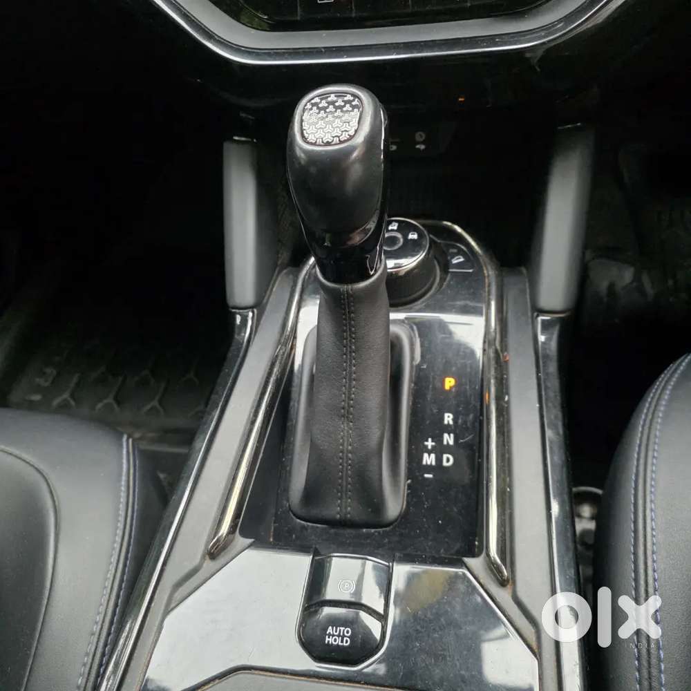 Tata Safari Fully Loaded Automatic Dark Edition 2021