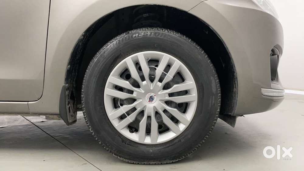 Maruti Suzuki Dzire 1.2 Vxi, 2017, Petrol