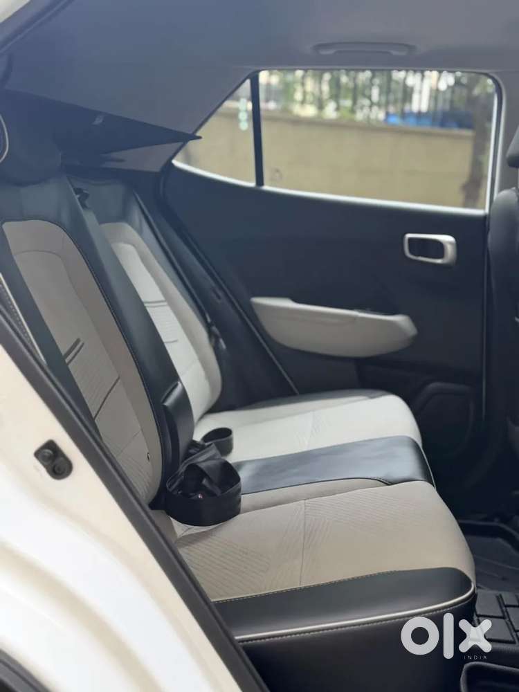 Hyundai Venue 1.0 Sx (o) Turbo Dct, 2023, Petrol