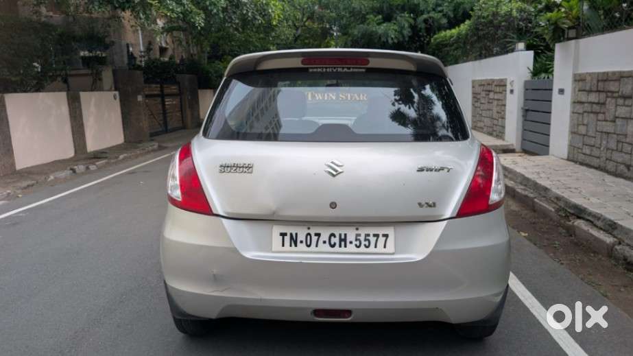 Maruti Suzuki Swift Vxi + Manual, 2015, Petrol