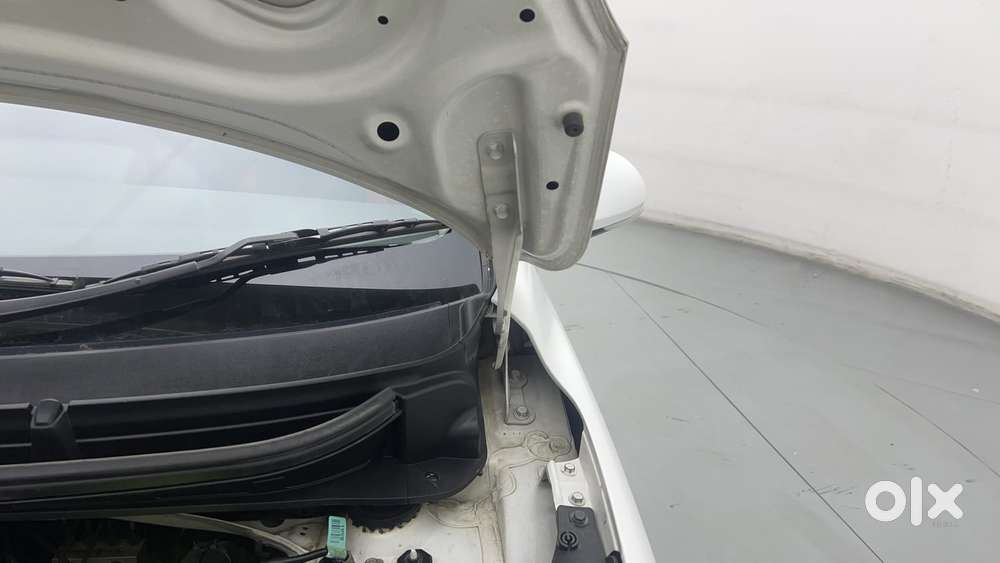 Hyundai Aura 1.2 Sx Cng, 2023, Cng & Hybrids