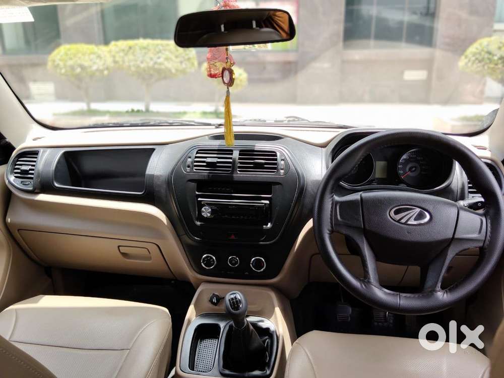 Mahindra Tuv 300 T4, 2016, Diesel