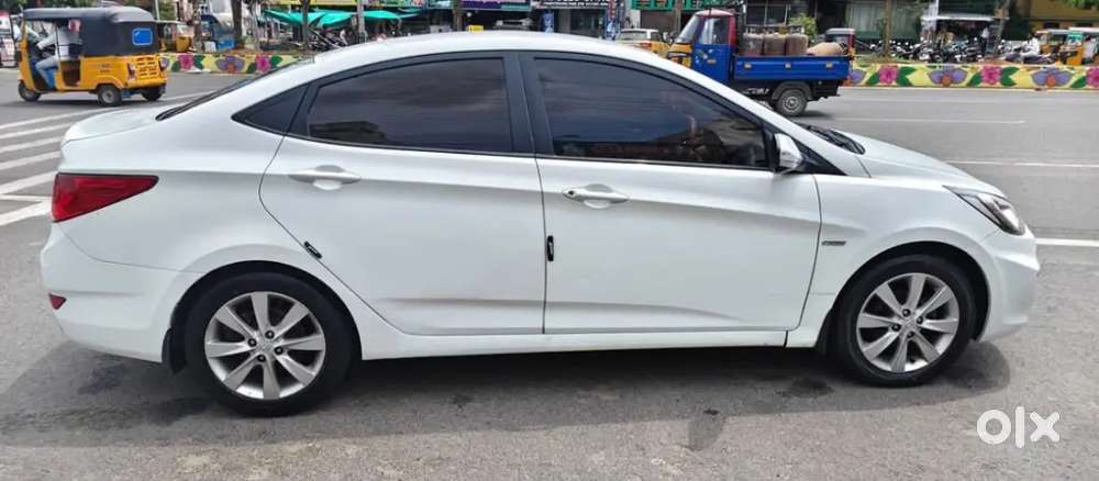 Hyundai Verna 2012 Diesel 135000 Km Driven