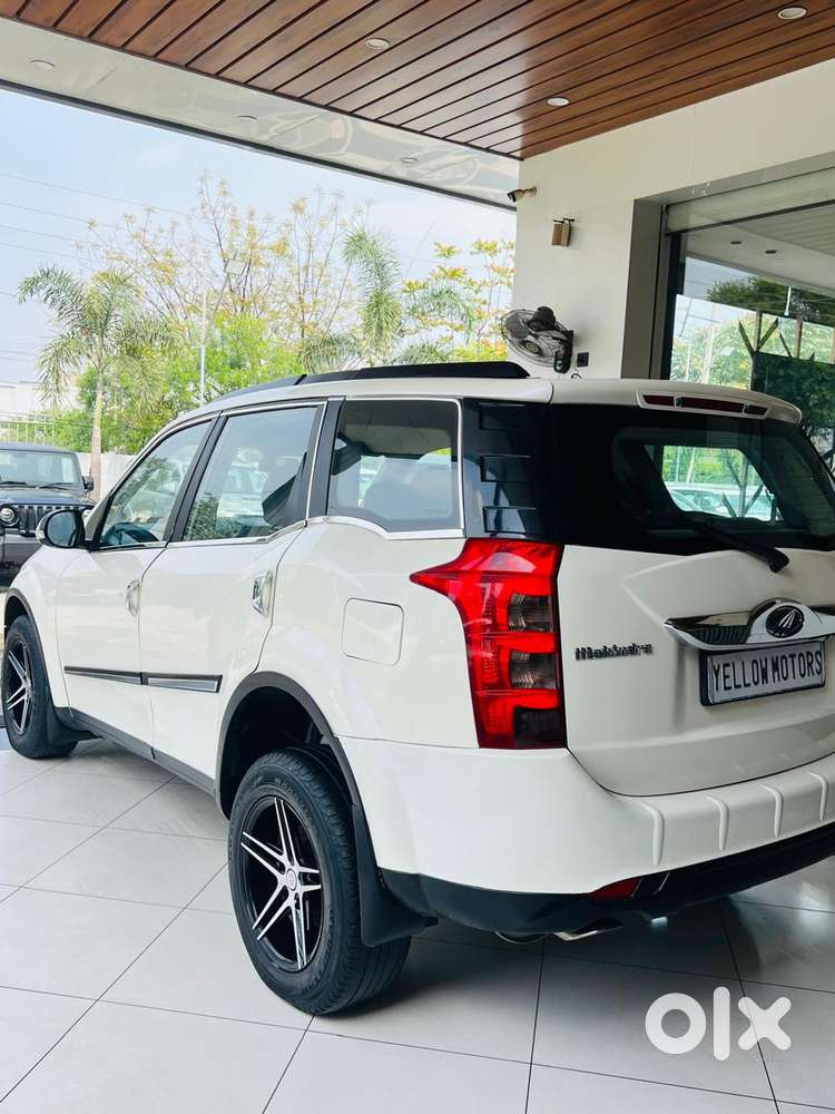 Mahindra Xuv500 W4, 2017, Diesel