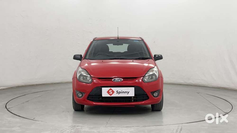 Ford Figo 2010-2012 Petrol Titanium, 2011, Petrol