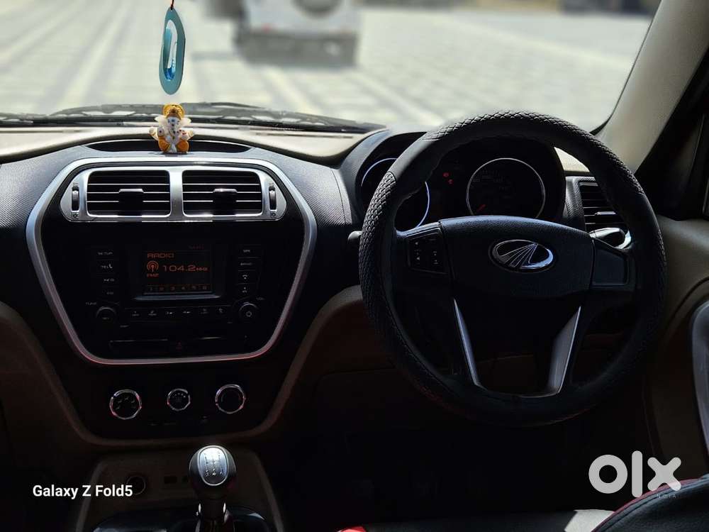 Mahindra Tuv 300 Mhawk100 T8, 2015, Diesel